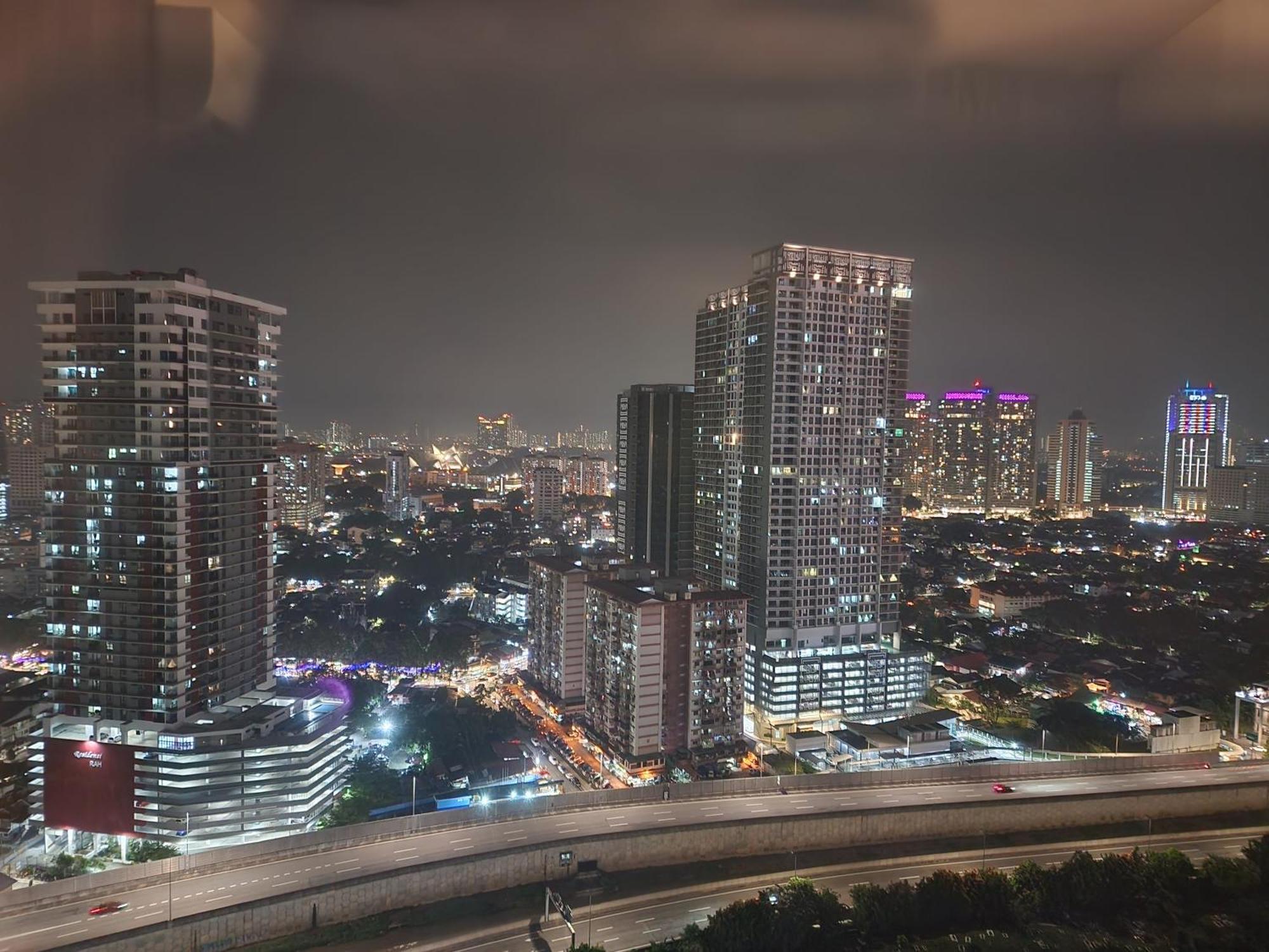 Crest Residence Kuala Lumpur Exterior photo